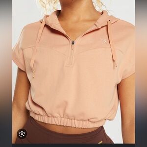 Gymshark Whitney Simmons cropped short sleeve hoodie